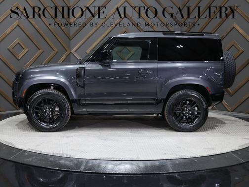 2022 Land Rover Defender 90 X-Dynamic S