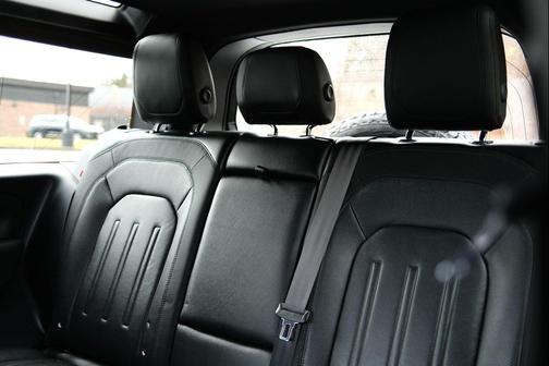 2022 Land Rover Defender 90 X-Dynamic S