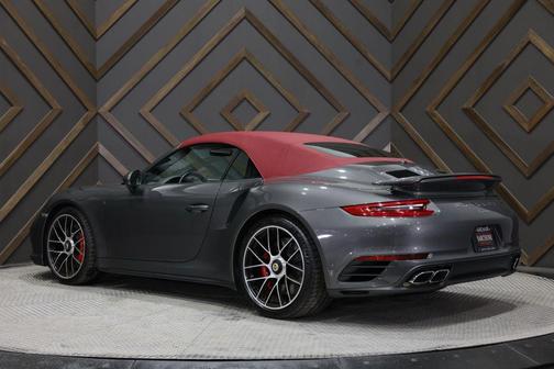 2019 Porsche 911 Turbo