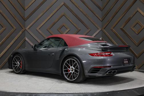 2019 Porsche 911 Turbo