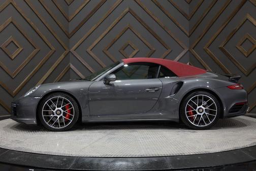2019 Porsche 911 Turbo