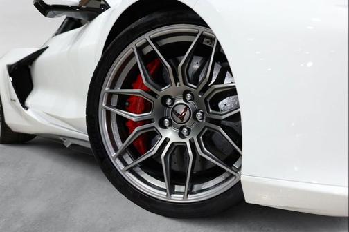 Arctic White 2025 Chevrolet Corvette Z06