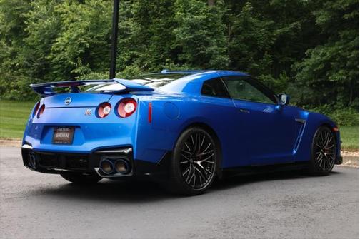 2024 Nissan GT-R Skyline Edition