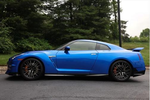 2024 Nissan GT-R Skyline Edition