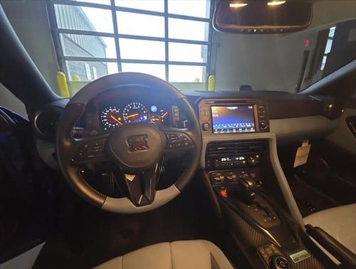 2024 Nissan GT-R Skyline Edition