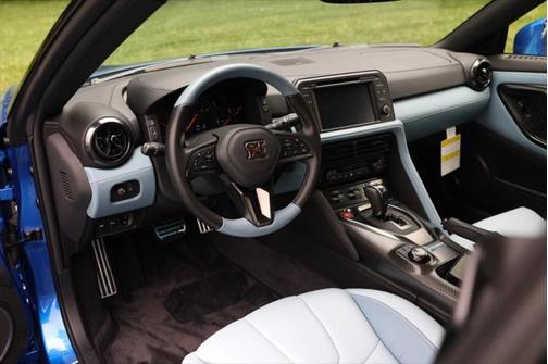 2024 Nissan GT-R Skyline Edition