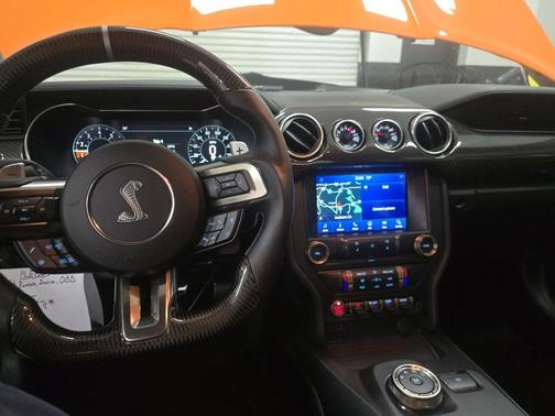 2021 Ford Shelby GT500 Base