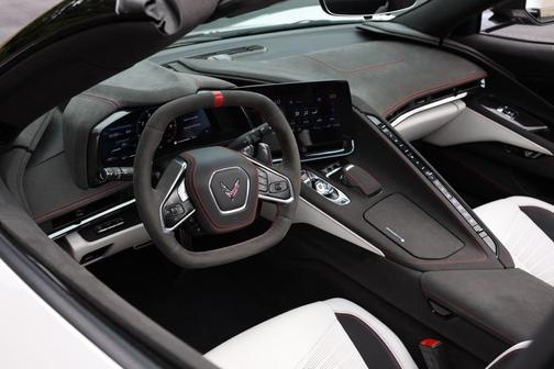 2023 Chevrolet Corvette Stingray w/3LT