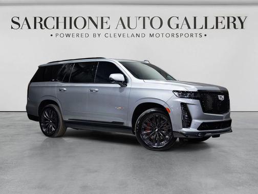 Argent Silver Metallic 2024 Cadillac Escalade V-Series