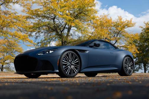 2020 Aston Martin DBS Superleggera Volante