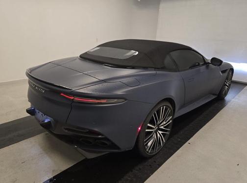 2020 Aston Martin DBS Superleggera Volante