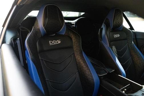 2020 Aston Martin DBS Superleggera Volante