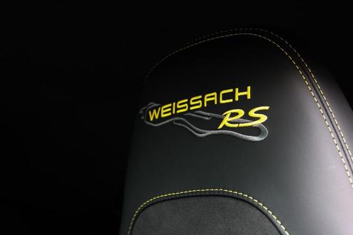 2024 Porsche 718 Cayman GT4 RS