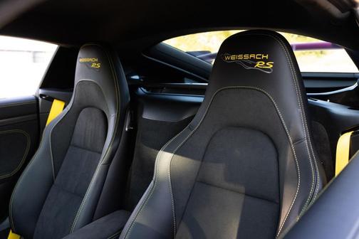 2024 Porsche 718 Cayman GT4 RS