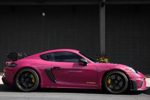 2024 Porsche 718 Cayman GT4 RS