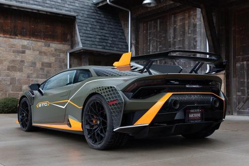 2022 Lamborghini Huracan STO Coupe