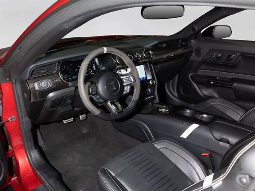 Rapid Red Metallic Tinted Clearcoat 2022 Ford Shelby GT500 Base