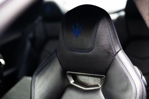 2013 Maserati GranTurismo Sport