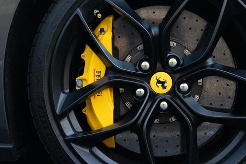 2019 Ferrari GTC4Lusso T