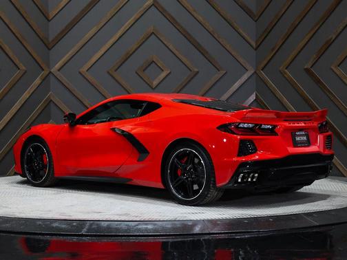 2020 Chevrolet Corvette Stingray w/3LT