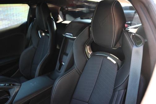 2021 Chevrolet Corvette Stingray w/2LT