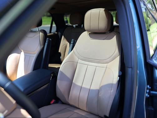 Blue 2024 Land Rover Range Rover Sport SE