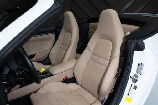 2024 Porsche 911 Carrera