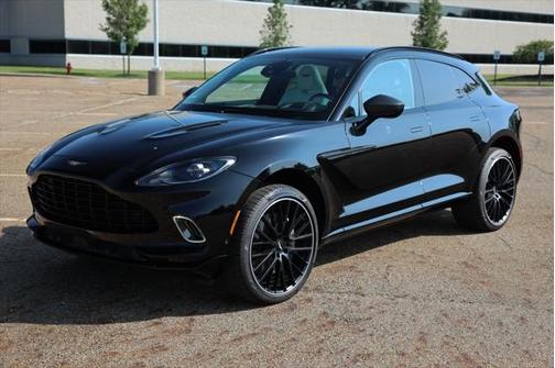 2022 Aston Martin DBX Base