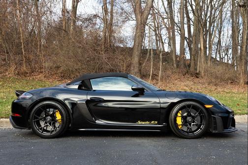 2024 Porsche 718 Spyder RS
