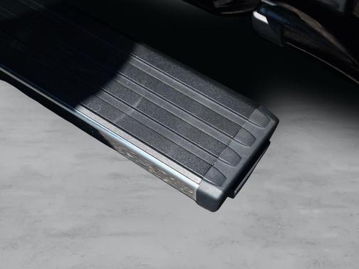 Dark Ash Metallic 2024 Chevrolet Silverado 1500 High Country
