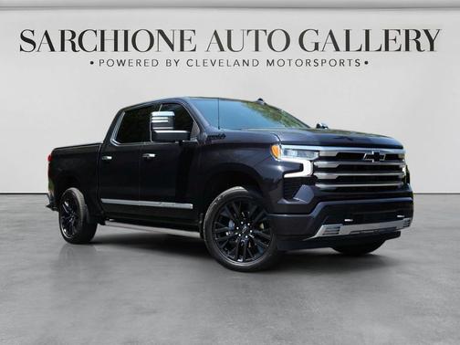Dark Ash Metallic 2024 Chevrolet Silverado 1500 High Country