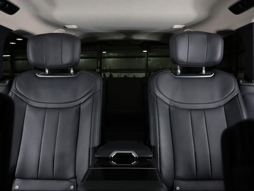 Charente Grey Premium Metallic 2023 Land Rover Range Rover Autobiography