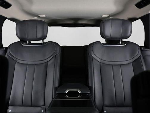 Charente Grey Premium Metallic 2023 Land Rover Range Rover Autobiography