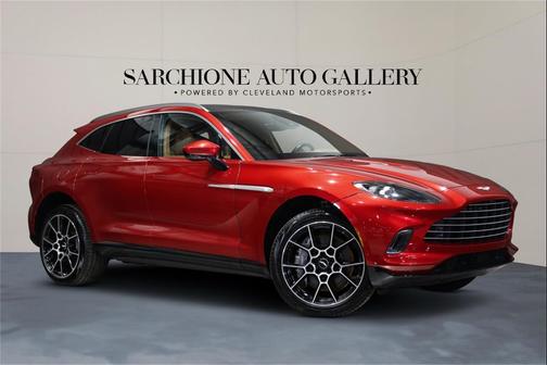 2021 Aston Martin DBX 