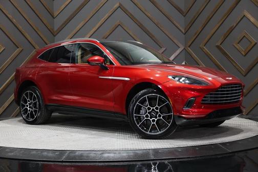 2021 Aston Martin DBX 