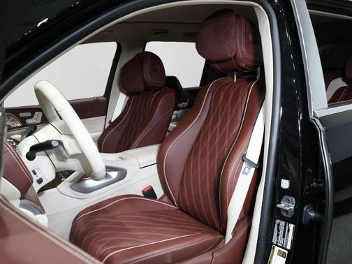 Black 2026 Mercedes-Benz Maybach GLS 600 4MATIC