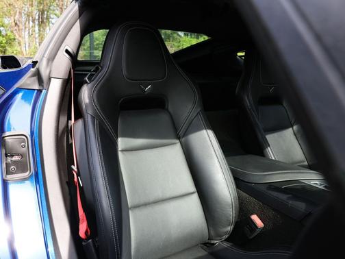 Admiral Blue Metallic 2018 Chevrolet Corvette Grand Sport