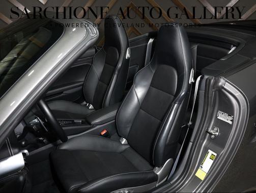 Agate Grey Metallic 2019 Porsche 911 Turbo S