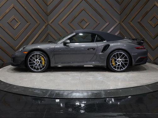 2019 Porsche 911 Turbo S