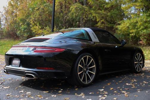 2018 Porsche 911 Targa 4