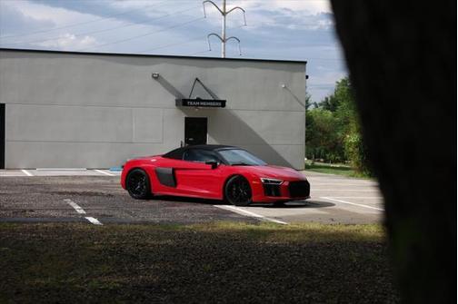 2018 Audi R8 5.2 V10 plus