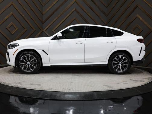 2022 BMW X6 xDrive40i