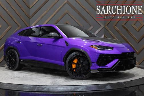 2024 Lamborghini Urus Performante