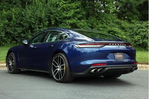 2023 Porsche Panamera Turbo S