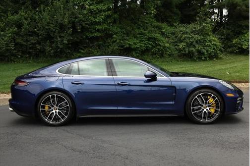 2023 Porsche Panamera Turbo S