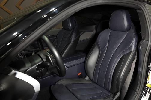 2022 BMW M850 xDrive