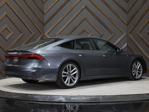 2022 Audi A7 55 Premium Plus