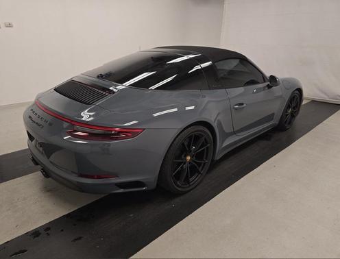 2018 Porsche 911 Targa 4S