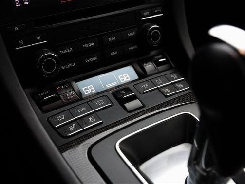 2019 Porsche 911 Carrera 4