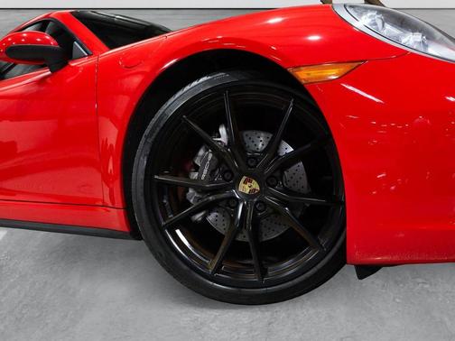 Guards Red 2019 Porsche 911 Carrera 4